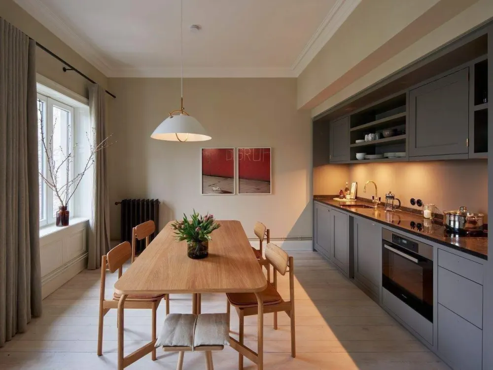 Komplett möblierte wunderschöne 3 Zimmer-Maisonette-Wohnung, W 22.03, 154 m²