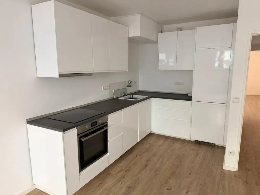 Home with 3 Rooms in Unterbilk