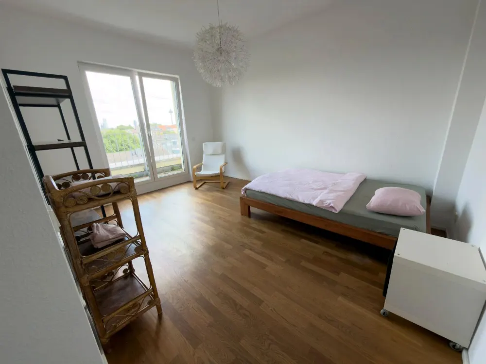 Wohnung zur Zwischenmiete Ehrenfeld September-Januar WG geeignet