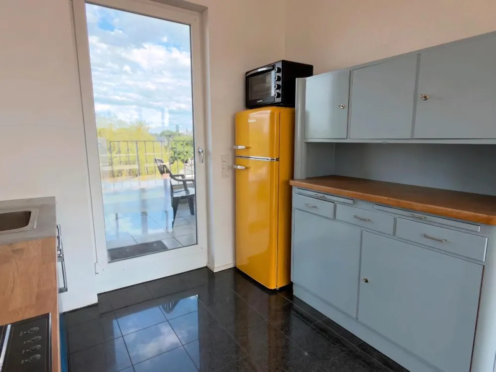 Wohnung zur Zwischenmiete Ehrenfeld September-Januar WG geeignet