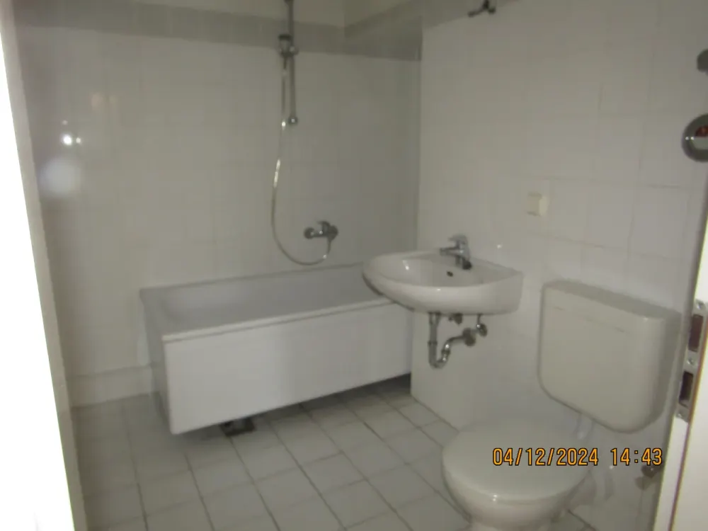 Wohnen im Grünen 2 1/2 Zimmer Whg. in gepflegter ruhiger Grünanlage Nähe Spandauer Arcaden