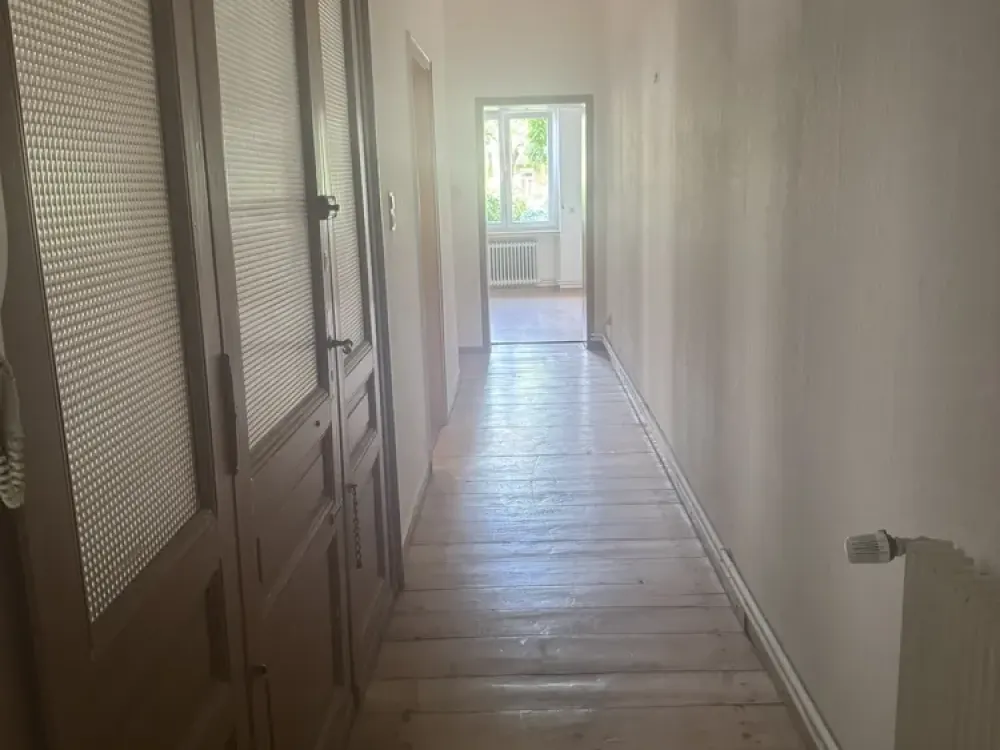 Erdgeschosswohnung in gepflegtem Altbau