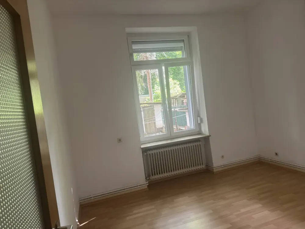 Erdgeschosswohnung in gepflegtem Altbau