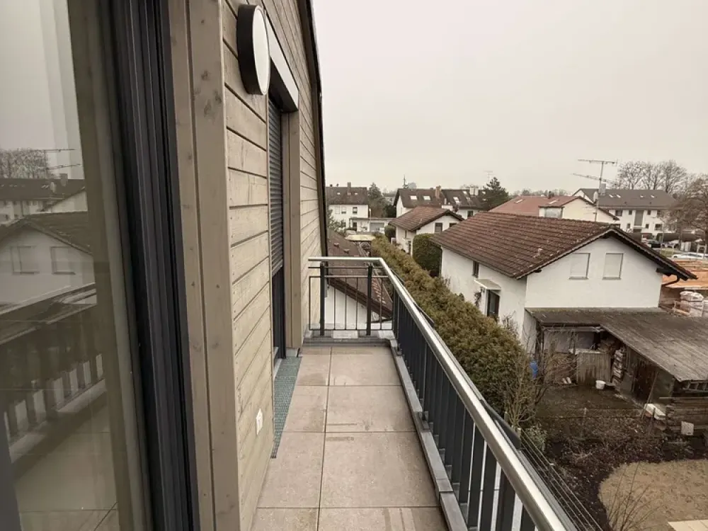 3 Zimmer Dachgeschosswohnung ab sofort zu vermieten