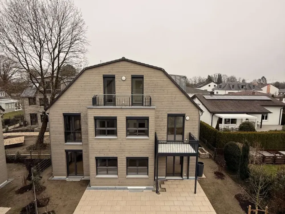 3 Zimmer Dachgeschosswohnung ab sofort zu vermieten