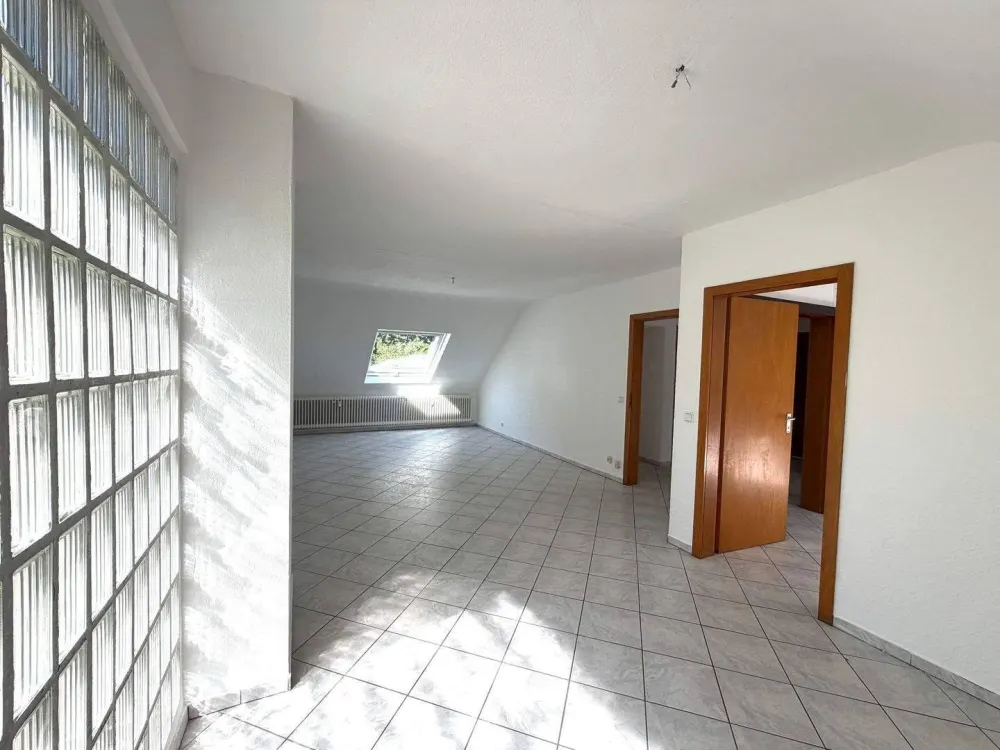 Schöne Dachgeschosswohnung im Grumbachtalweg