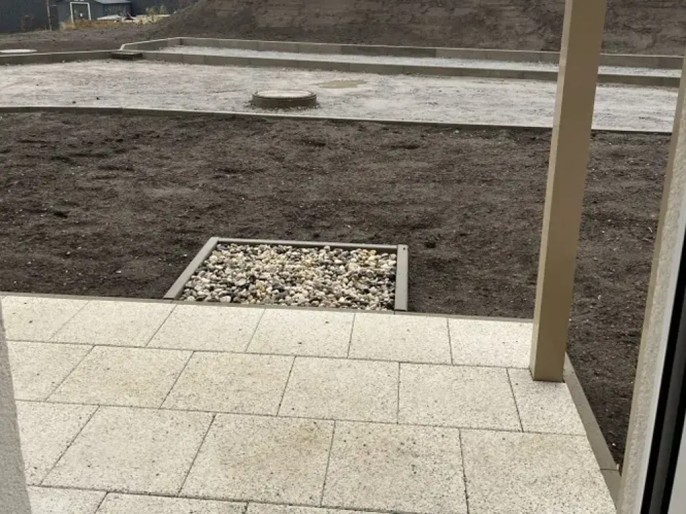 Hochwertiger Erstbezug! Neubau, schöne Terrasse, modernes Bad, Fußbodenheizung!