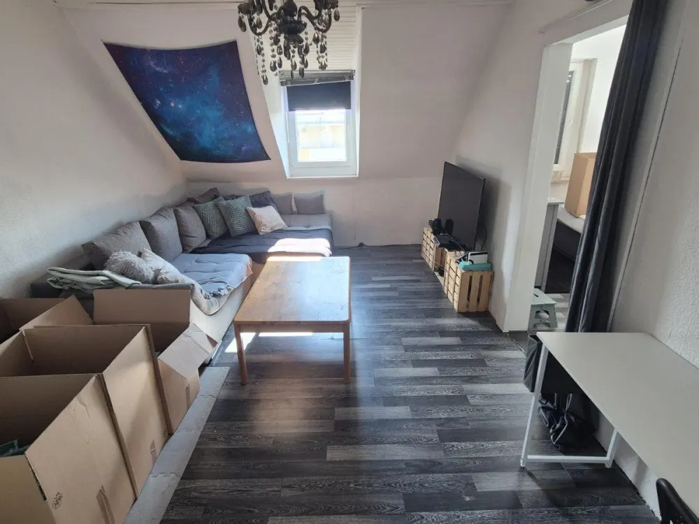 Wohnung zu vermieteen.