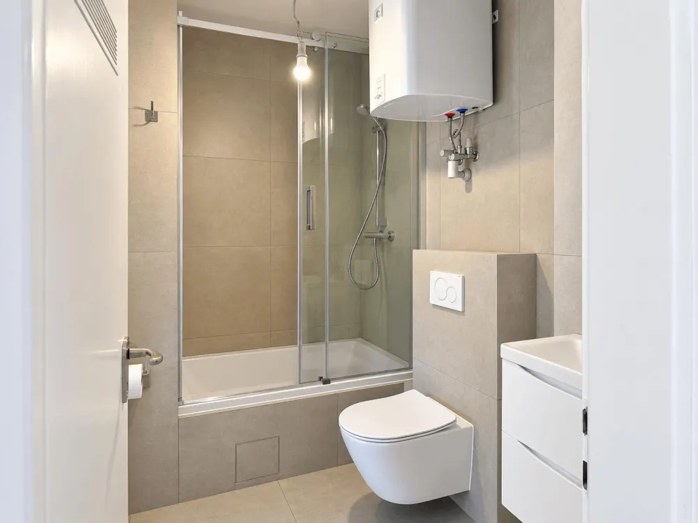 Sanierte Maisonette-Wohnung mit Balkon