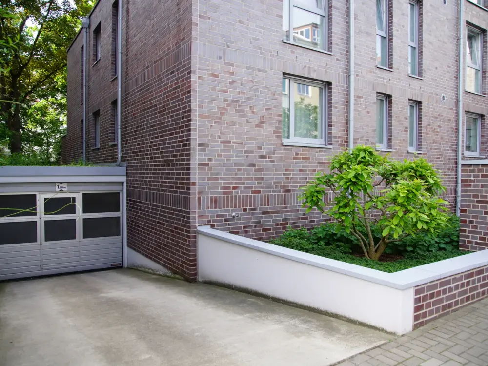 Exclusive Living: Dreamy 4-Room Apartment in City Location