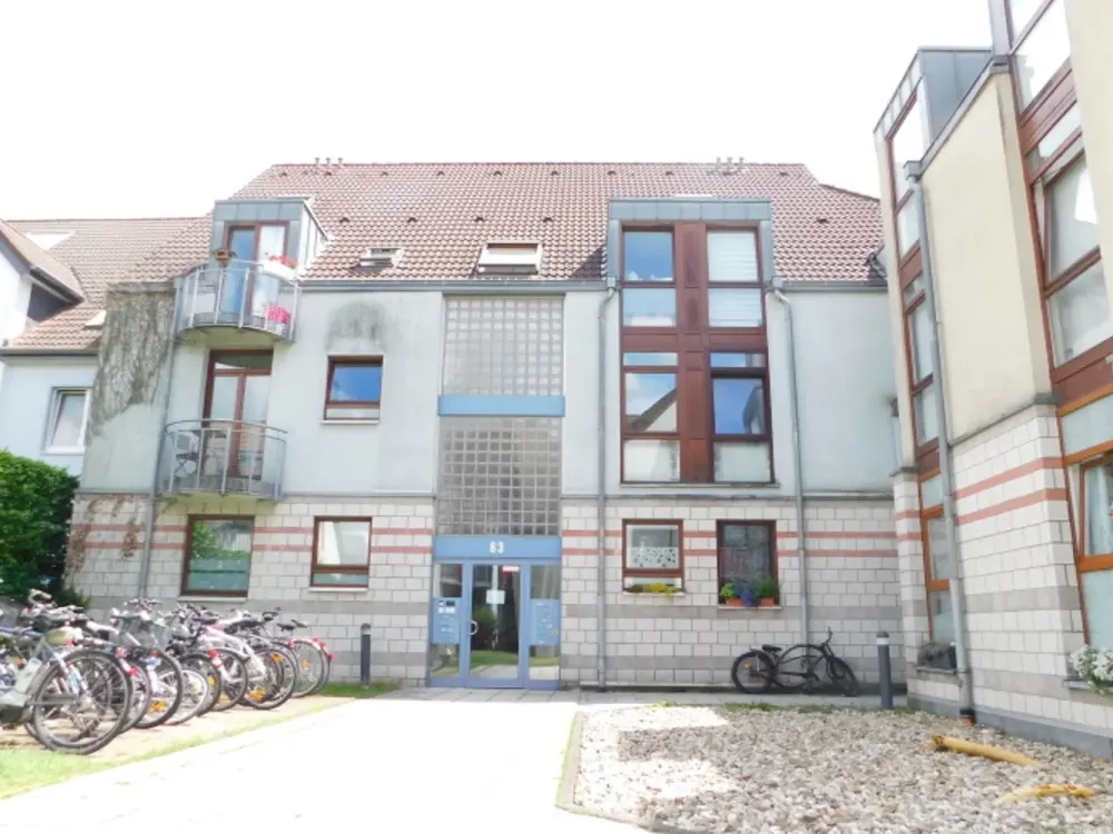 Hübsche 2-Zi.-Whg. mit Sonnenbalkon- auf Wunsch ab sofort frei