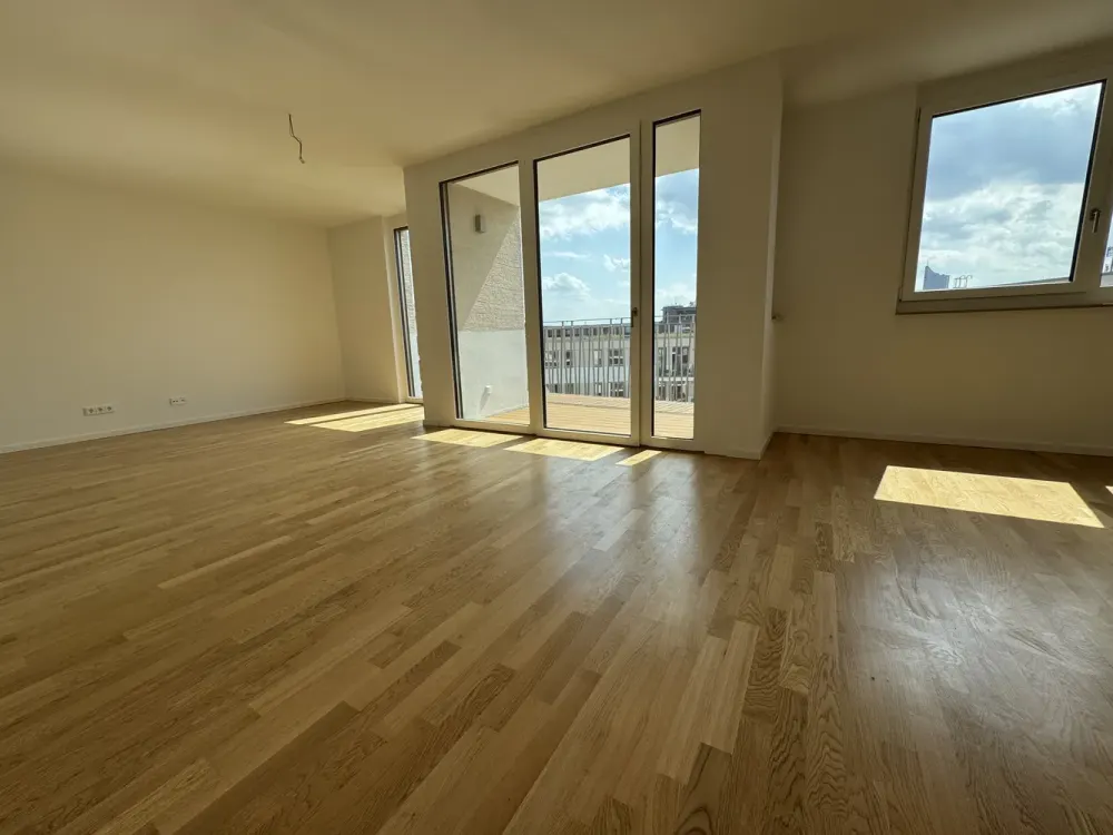 Attraktiv! 4-Zimmer-Wohnung mit 2 Balkonen und traumhafter Aussicht im Erstbezug