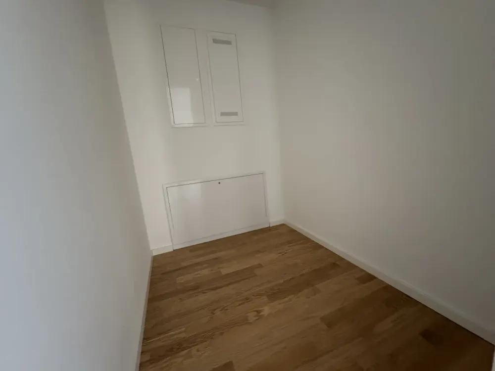 Attraktiv! 4-Zimmer-Wohnung mit 2 Balkonen und traumhafter Aussicht im Erstbezug