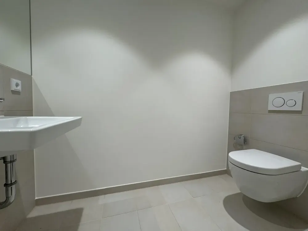 Attraktiv! 4-Zimmer-Wohnung mit 2 Balkonen und traumhafter Aussicht im Erstbezug