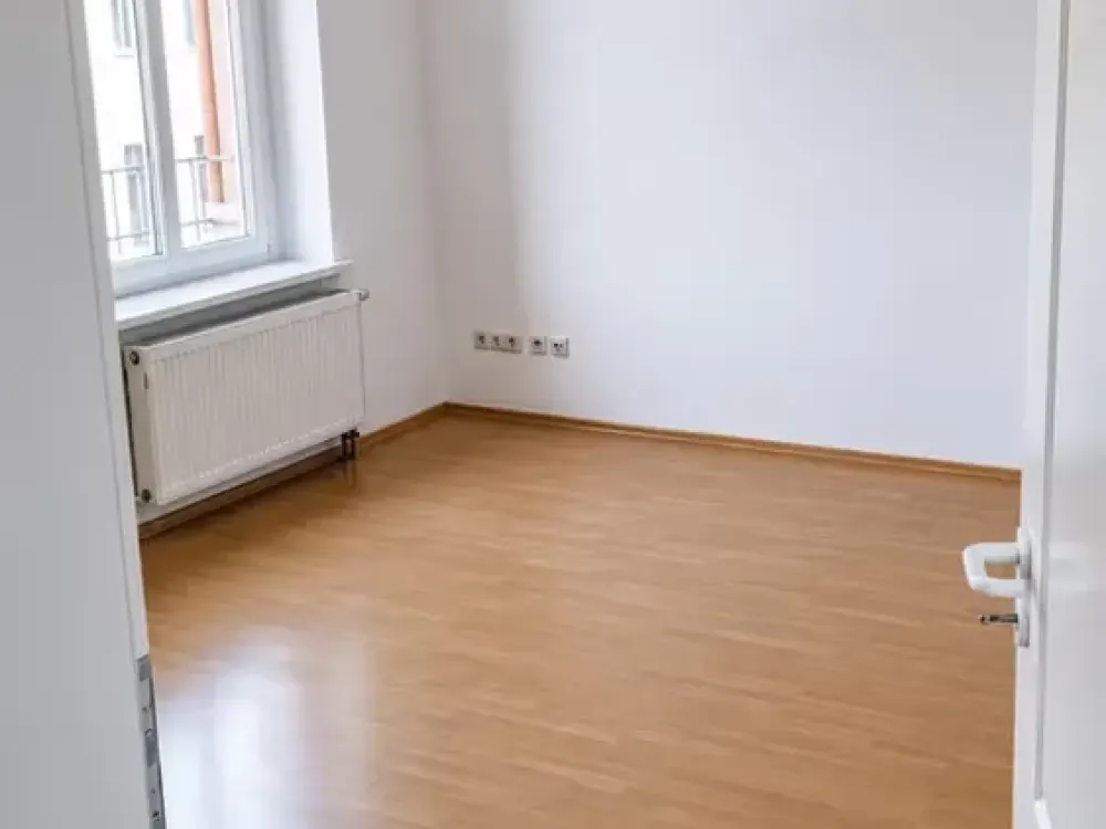 Dachgeschoßwohnung mit EBK