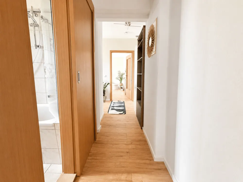 Exclusive, Fully Furnished 2-Room Apartment with Balcony