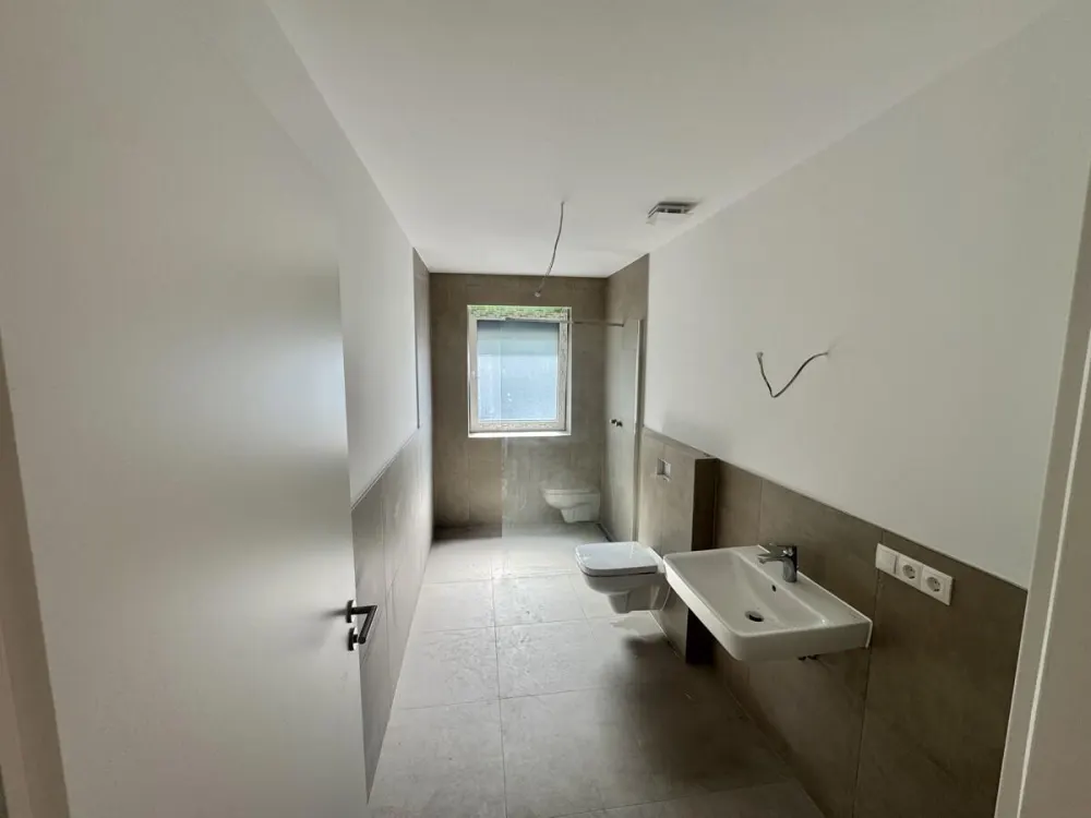 Neubau-Erdgeschoss | Yorckstr. 47 DEL| Klimafreundliches MFH | Fertigstellung 01.09.2026