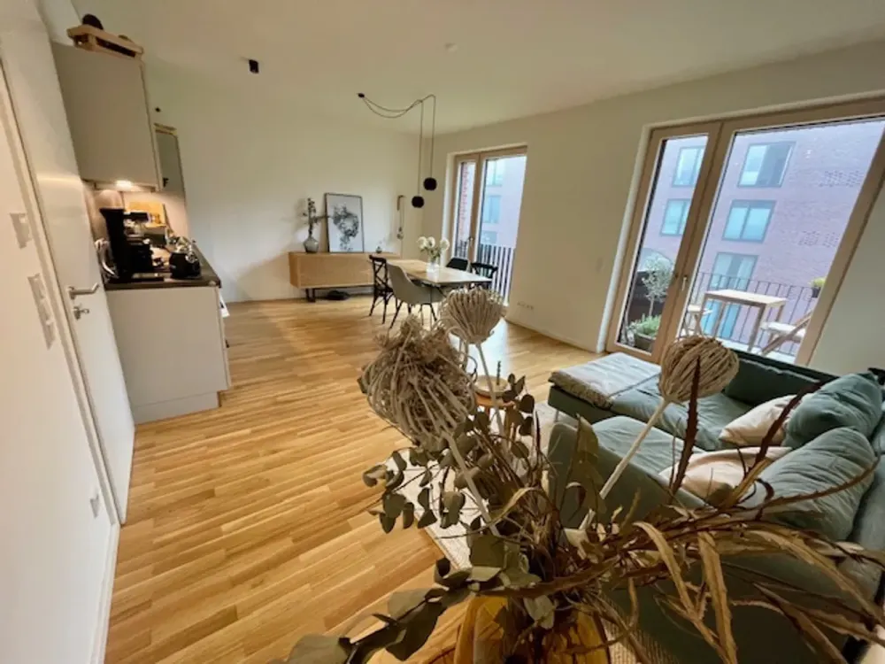MyOne Pergolenviertel - KFW 40 - 3-Room Apartment with Balcony and Built-in Kitchen by the City Park