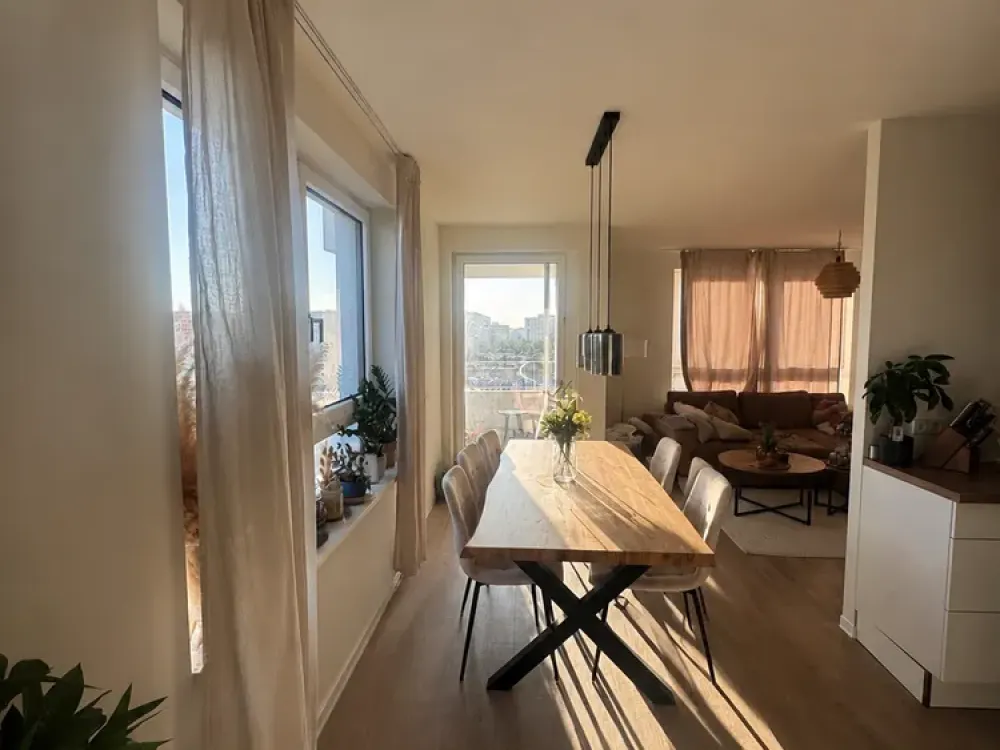 Helle 3-Raumwohnung mit Balkon und Fußbodenheizung