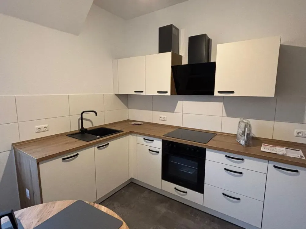 sanierte 2 Zimmer-Wohnung in zentraler Lage in Hannover-Misburg