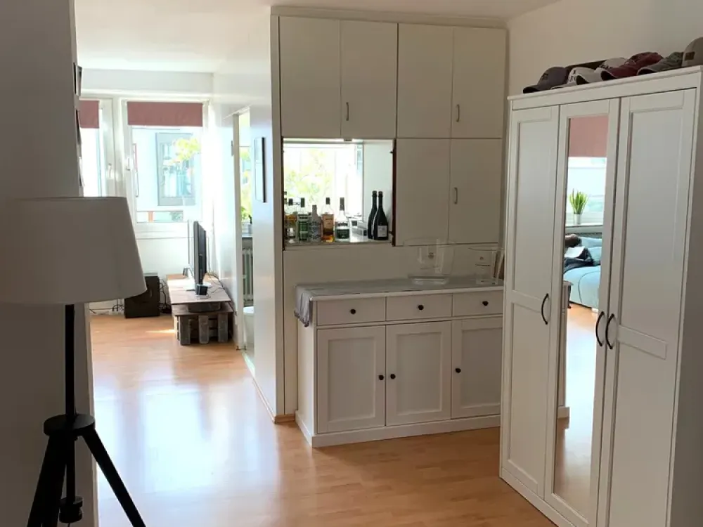***Wohnen am Schweizer Platz*** helle 2-Zimmerwohnung