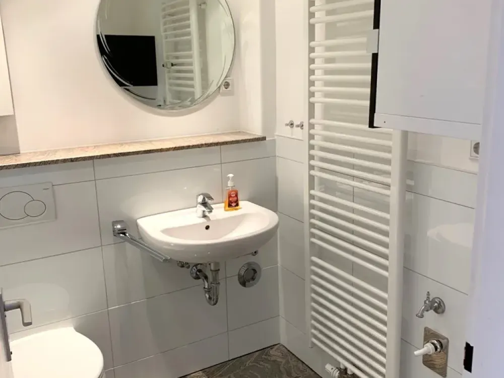 ***Wohnen am Schweizer Platz*** helle 2-Zimmerwohnung