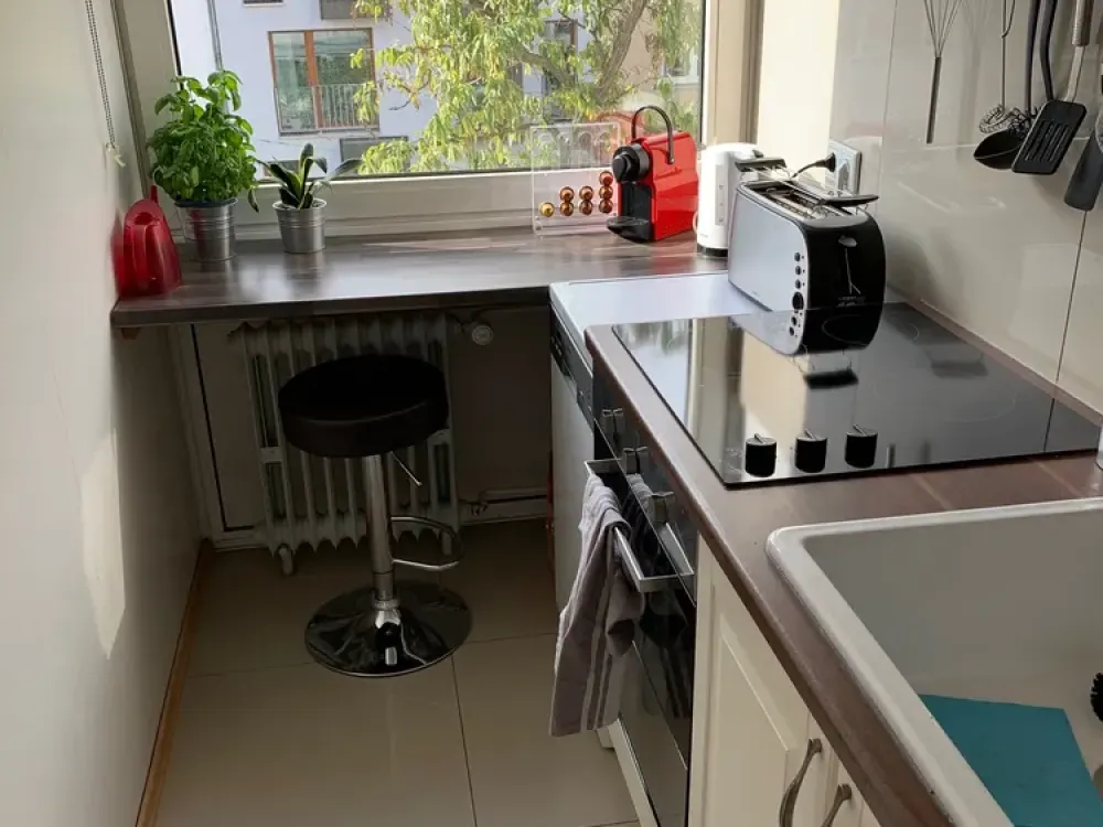 ***Wohnen am Schweizer Platz*** helle 2-Zimmerwohnung