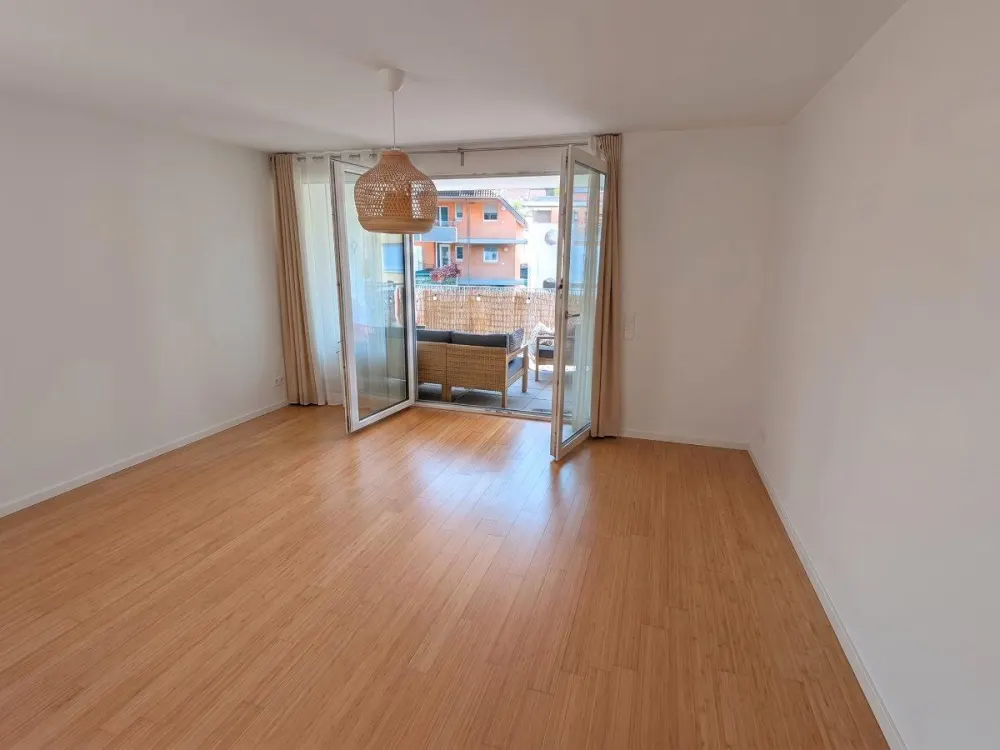 Moderne 3-Zi-Whg (86m²) mit Loggia, Parkett, Fußbodenhzg & 2 TG