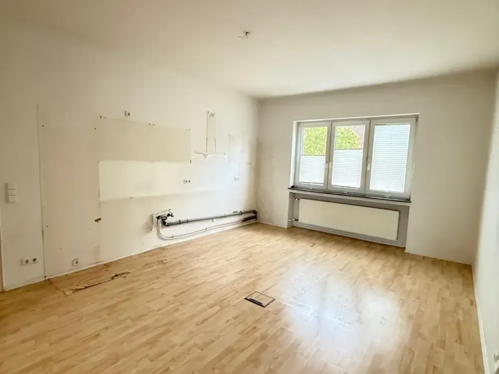5-Raum-Wunder mit 2 Bädern und Balkon im Saarlandstraßen-Viertel!