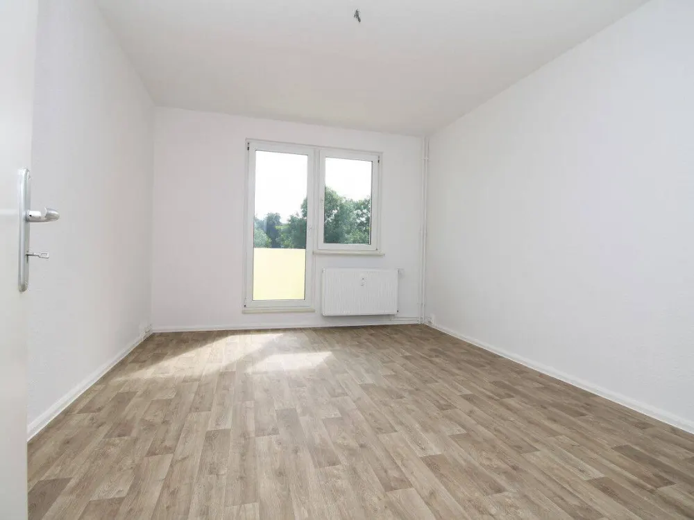 Helle Dreiraumwohnung mit Balkon und top Anbinung