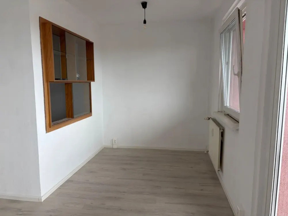 Nette Singlebude mit Balkon freut sich auf Sie!