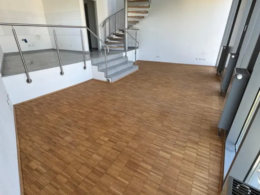 Besondere 3-Zimmer Maisonette Wohnung im MediaPark