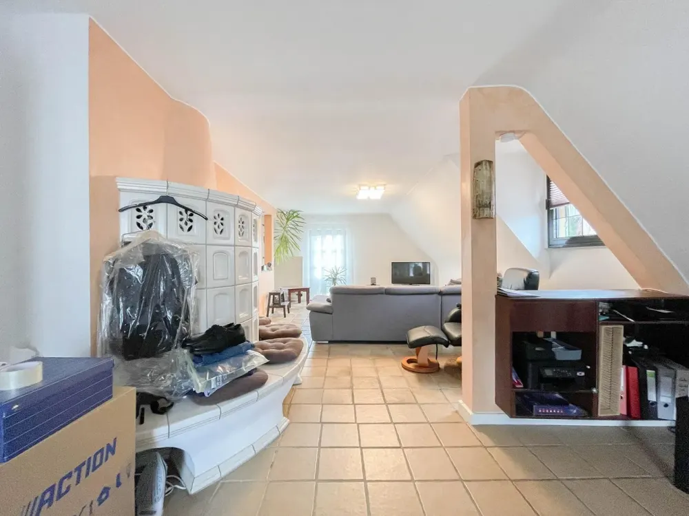 Duisburg-Buchholz: Lichtdurchflutete Maisonettewohnung mit Balkon und idyllischem Blick ins Grüne