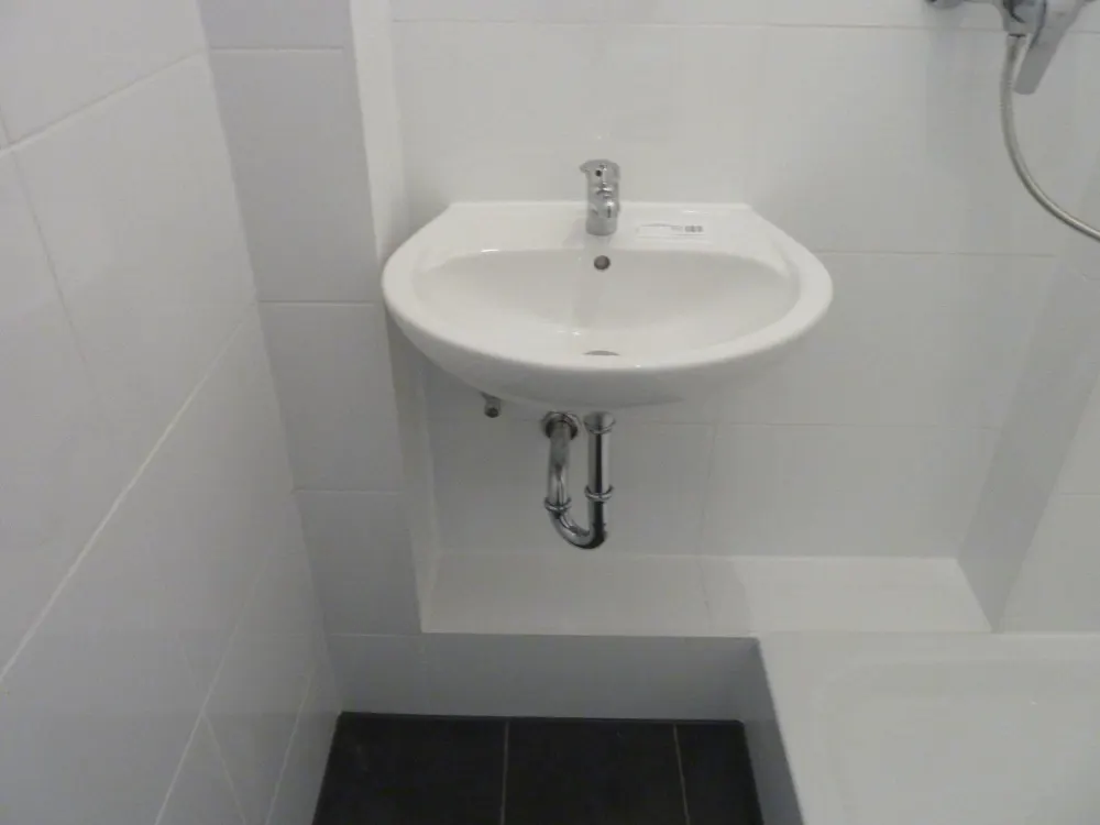2 Zimmer, Küche, Toilette, Dusche in Ffm. Bornheim