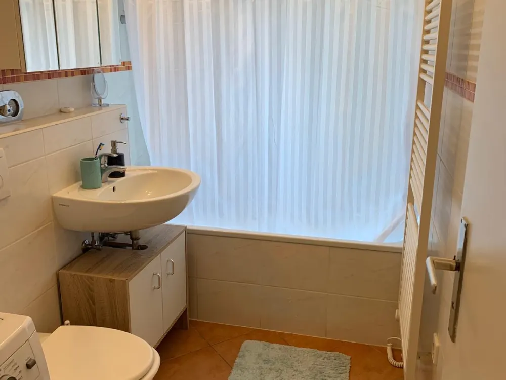 Helle 2-Zimmer-Wohnung(60qm) in Fellbach