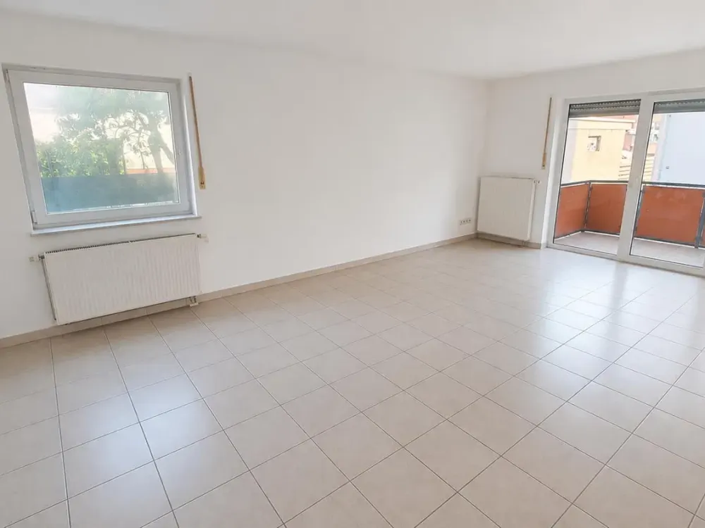 Charmante 3-Zimmerwohnung mit mediterranem Flair und Balkon in ruhiger Feldrandlage von Kelsterbach