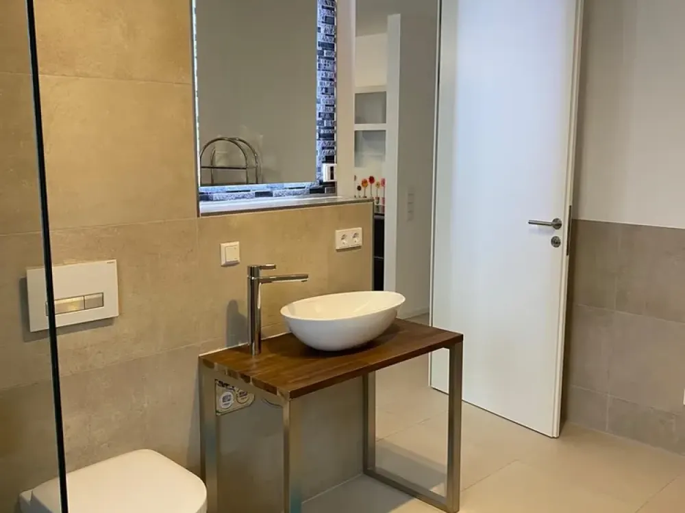 Möbliertes Apartment inkl. Stellplatz in TOP-Lage nur Einpersonenhaushalt!