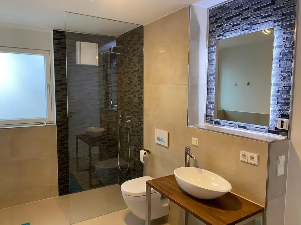 Möbliertes Apartment inkl. Stellplatz in TOP-Lage nur Einpersonenhaushalt!