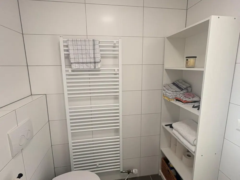 1 Zimmerwohnung DRINGEND Nachmieter gesucht ab 1.9/1.10