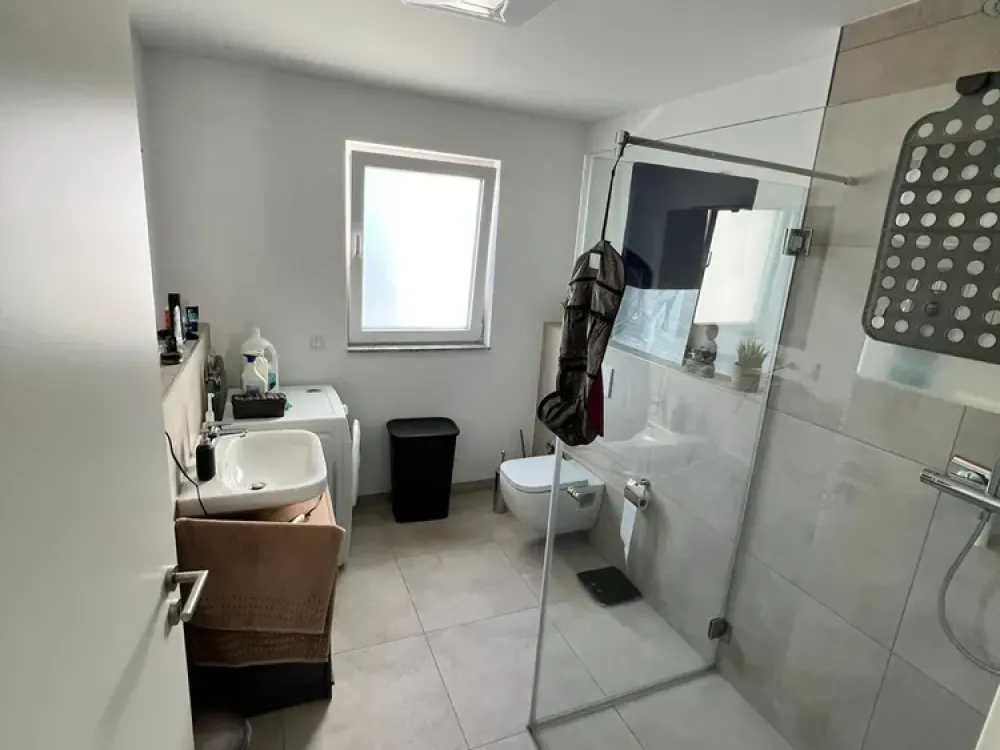2-Zimmer Wohnung mit Balkon und Garage in Dormagen