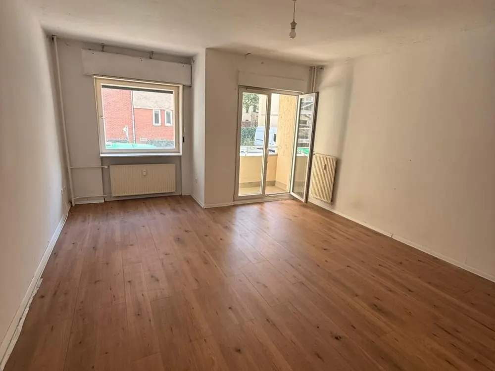 1 Zimmer Wohnung zum vermieten in der Antonstr. 27, 37 qm