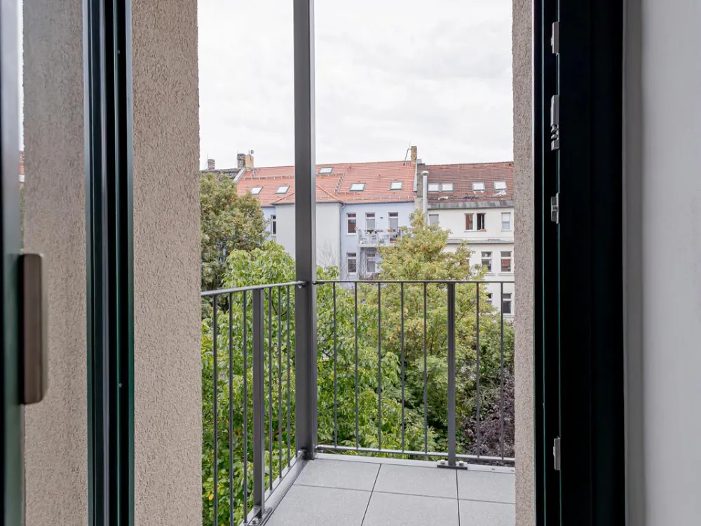 Charmante Altbauwohnung mit hochwertiger Einbauküche und modernem Wohnkomfort, WE07