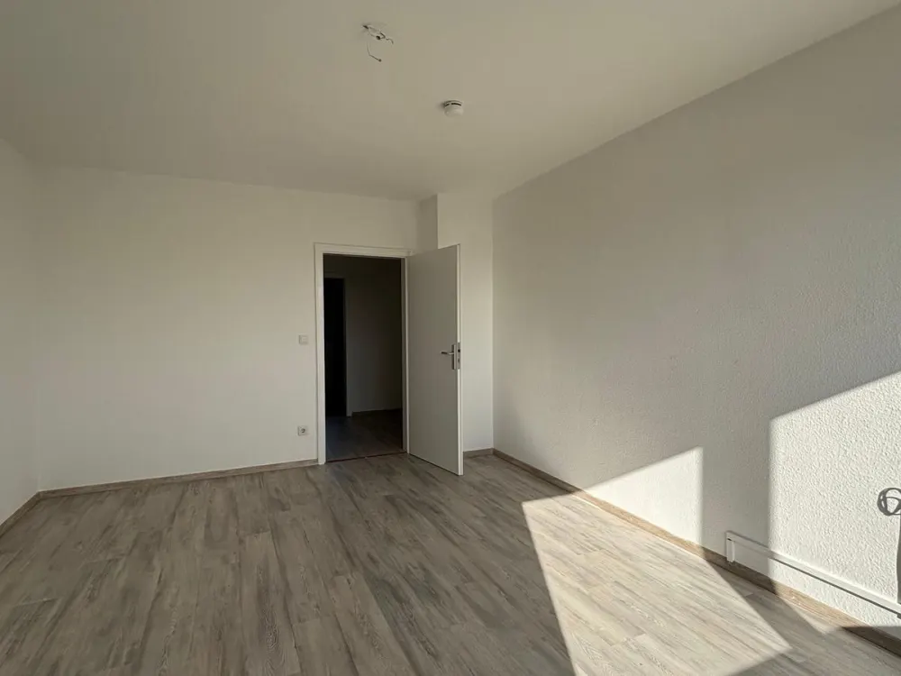 Wir renovieren für Sie! Helle 3- Zimmer Wohnung mit Balkon in Aplerbeck!