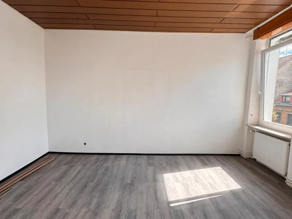 2-ZKB Wohnung, ca. 85 m², frisch renoviert in Saarbrücken