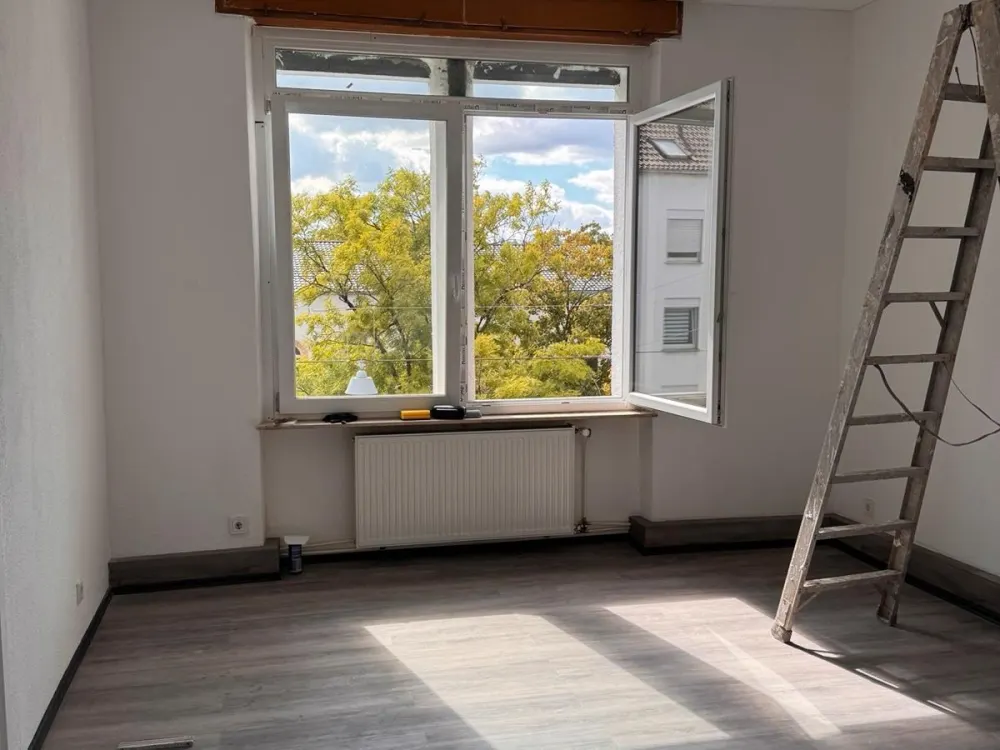 2-ZKB Wohnung, ca. 85 m², frisch renoviert in Saarbrücken