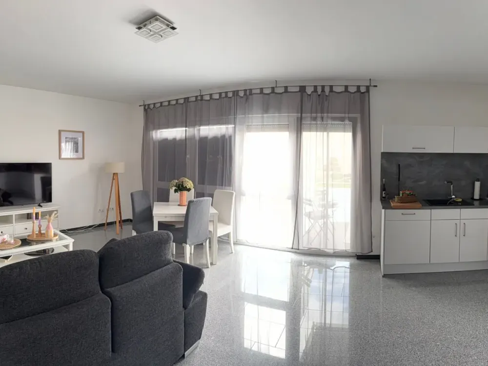 Living with Character: 3-Room Apartment in Niestetal