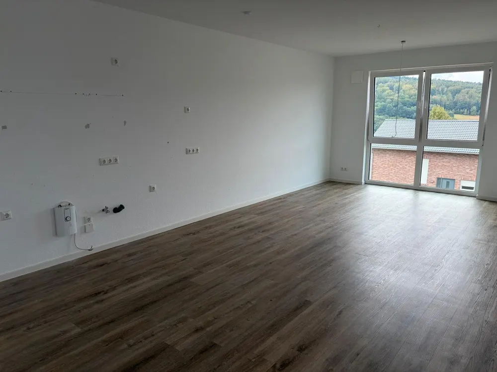 Spacious 3-Room New-Build Apartment with Balcony in Körle