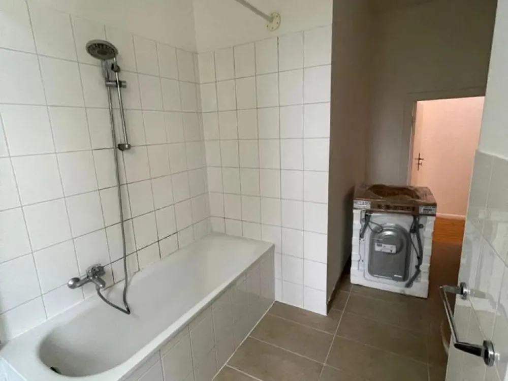 Helle 2-Zimmer Wohnung sofort bezugsfrei