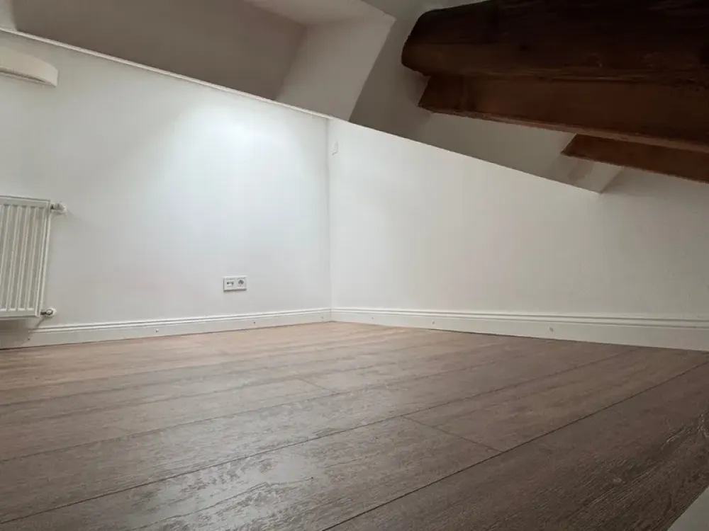 Helle 1- Zimmer Wohnung in Frankfurt Höchst