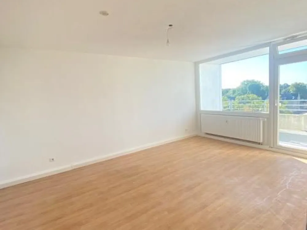 **kinderfreundliche Außenanlage**